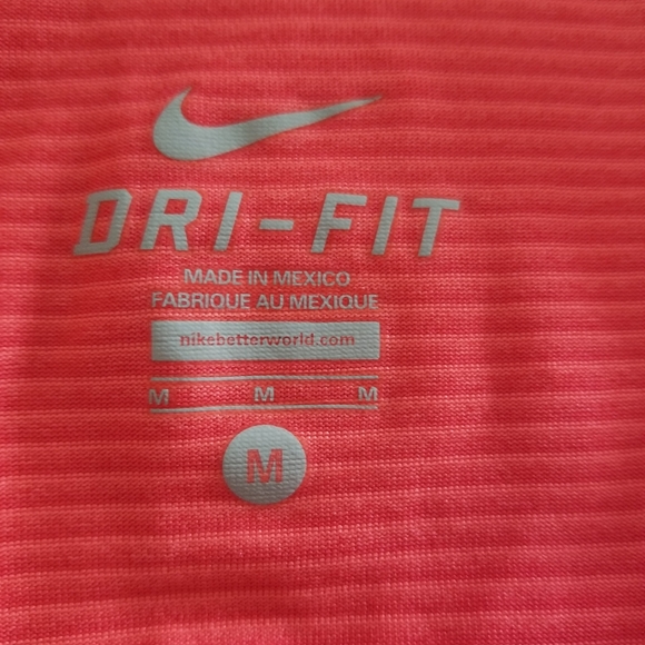 Nike dri fit tank top M - Picture 6 of 7